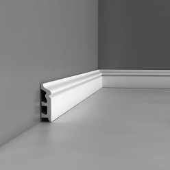 Плинтус Orac Decor SX122